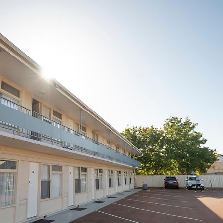 Bunbury Motel And Apartments Esterno foto