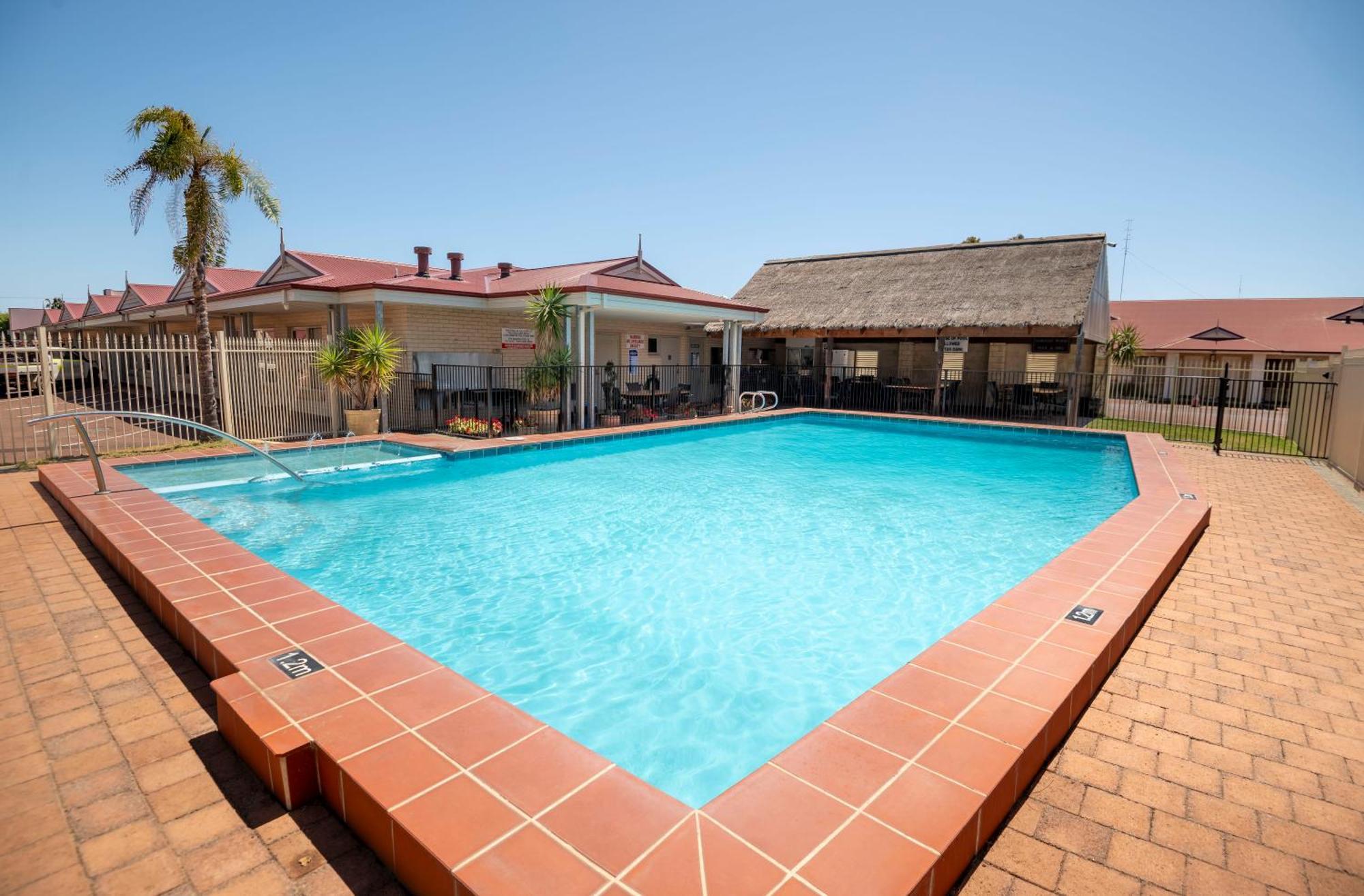 Bunbury Motel And Apartments Esterno foto