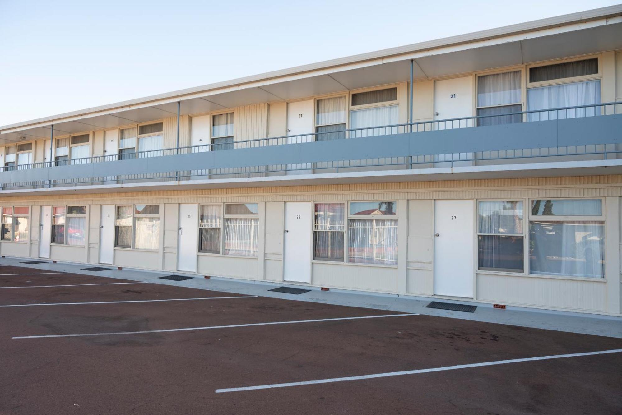 Bunbury Motel And Apartments Esterno foto
